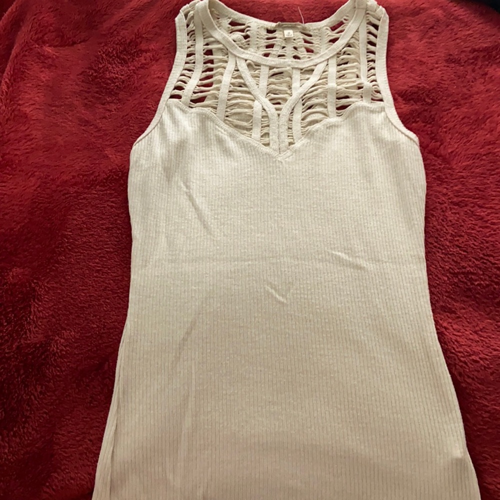 Fitted tank top